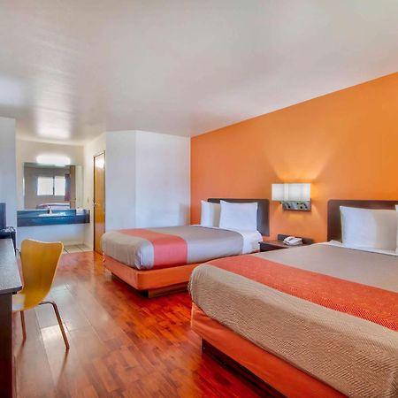 Motel 6-Santa Nella, Ca - Los Banos Екстер'єр фото