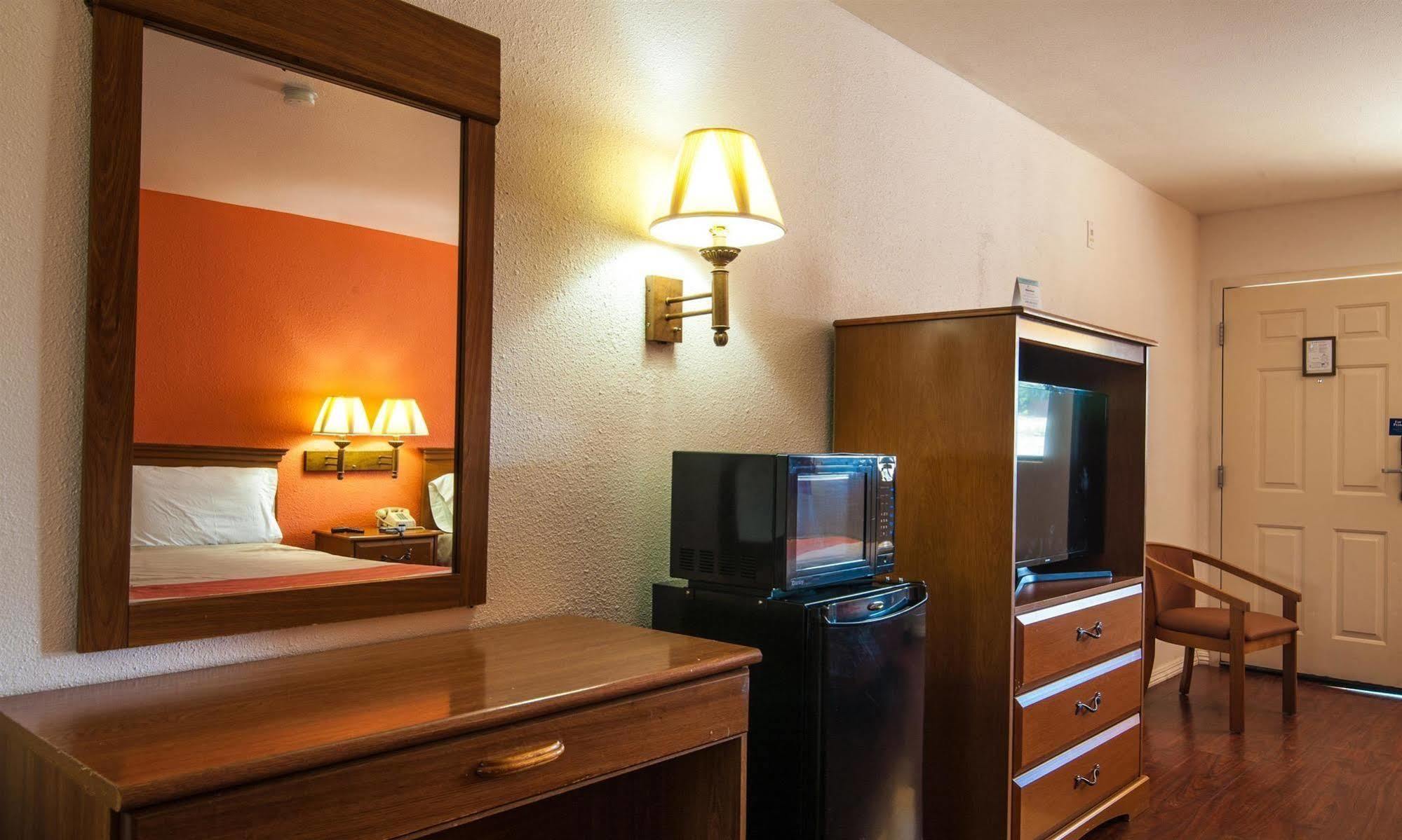 Motel 6-Santa Nella, Ca - Los Banos Екстер'єр фото