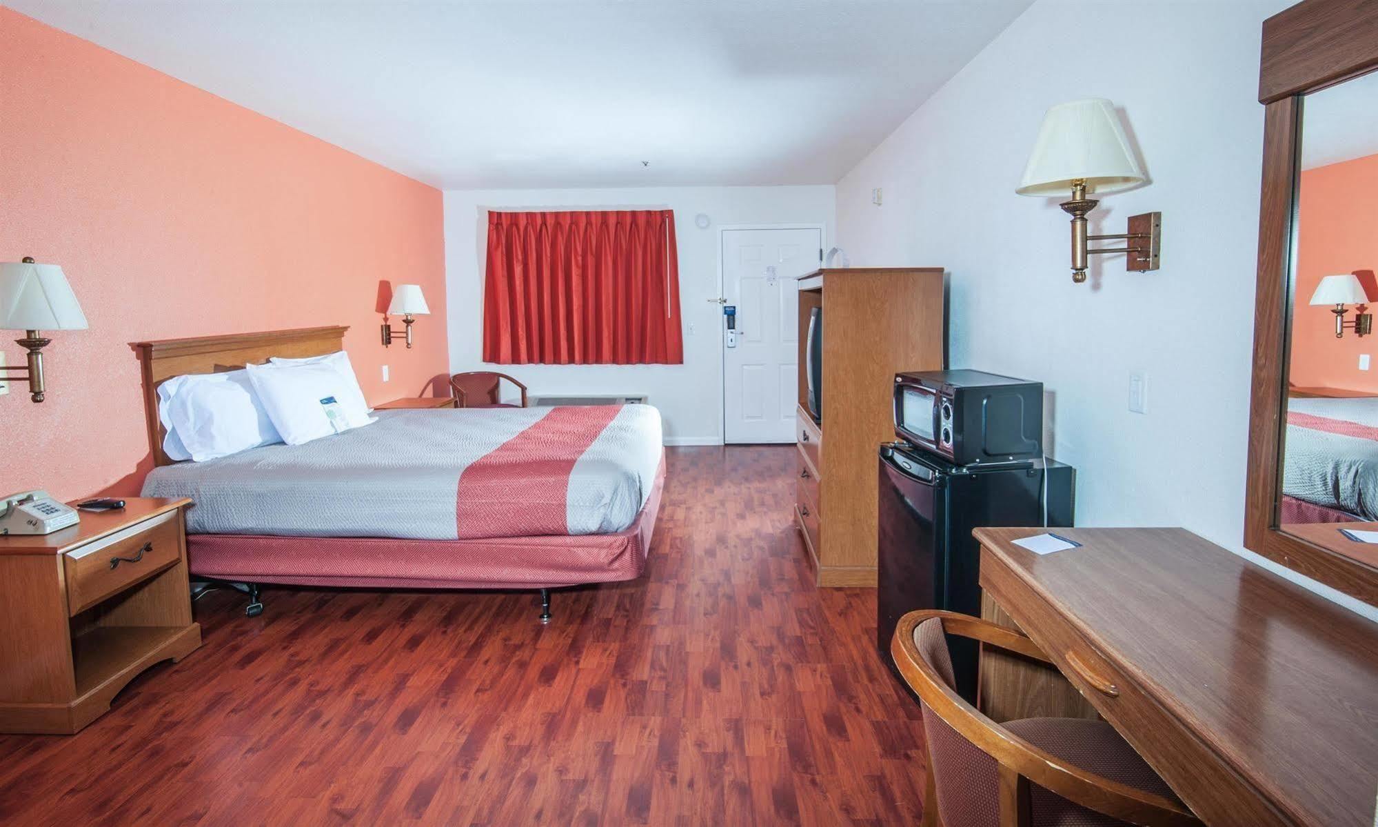 Motel 6-Santa Nella, Ca - Los Banos Екстер'єр фото